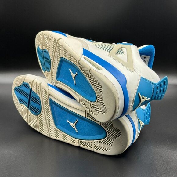 Air Jordan 4 Retro 'Military Blue' 2012 - Picture 7 of 10